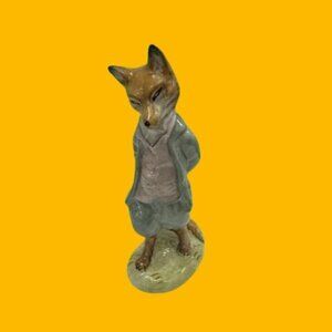 Beatrix Potter Foxy Whiskered Gentleman Porcelain Figurine